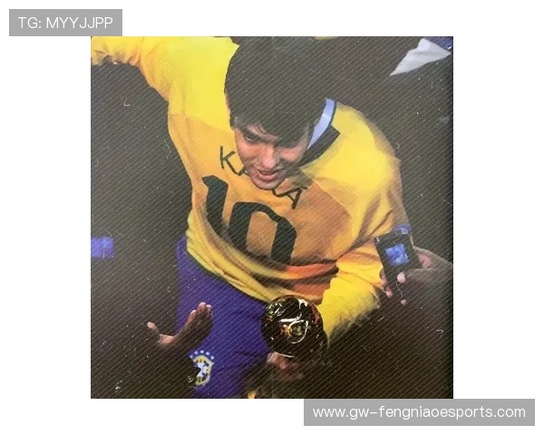 足球明星帅气男头像,展现运动与魅力的完美结合,演绎激情与自信的风采 足球明星帅气男头像,展现运动与魅力的完美结合,演绎激情与自信的风采